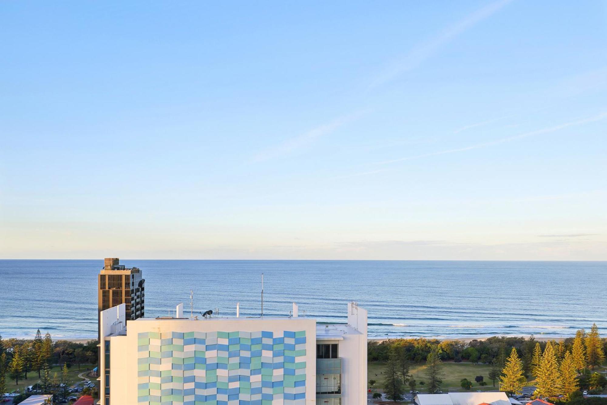גולד קוסט Ocean View 3-Bed With Gym, Pool, Sauna & Parking מראה חיצוני תמונה